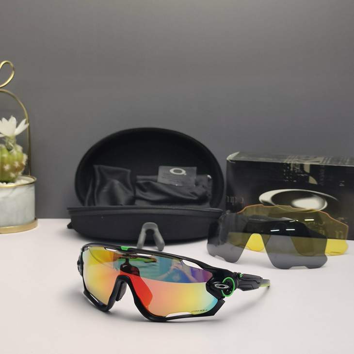 Picture of Oakley Sunglasses _SKUfw66124578fw